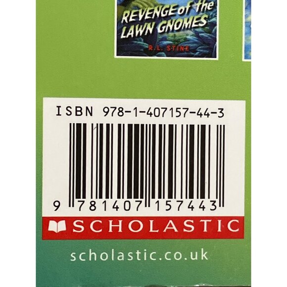 Goosebumps "Night Of The Living Dummy" By R.L. Stine 2015 Paperback Book - Picture 10 of 13